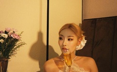 日日摸天天添到高潮